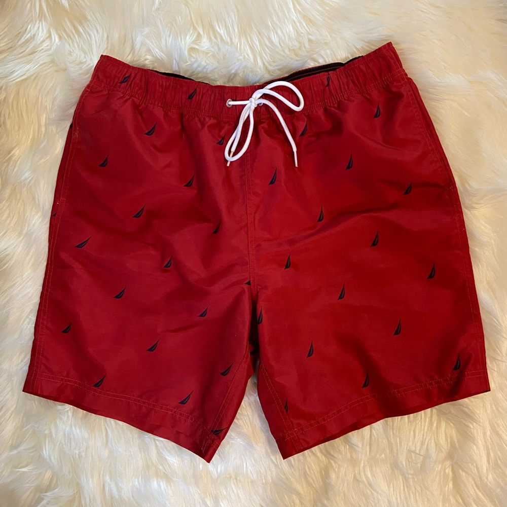NAUTICA BATHING SUIT YOU WILL LOVE. CUTE & COMFORTABLE WITH MESH LINING.  SIZE L - Picture 8 of 13